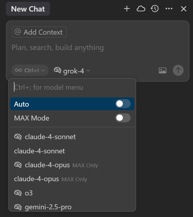 Caixa de prompt do agente na IDE Curso, com o modelo grok-4 selecionado