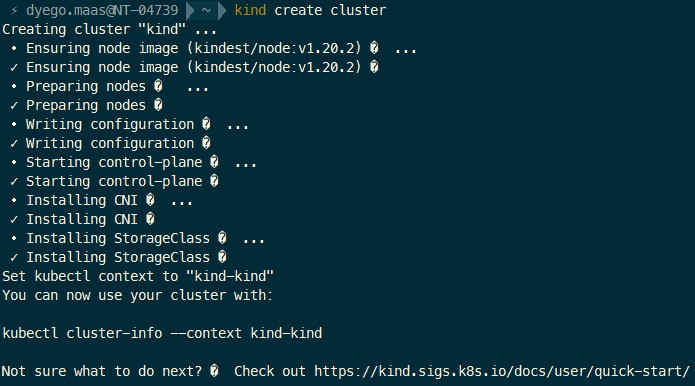 Print do log de instalação, indicando a criação dos nós, escrita da configuração, início do control plane, instalação de CNI e StorageClass