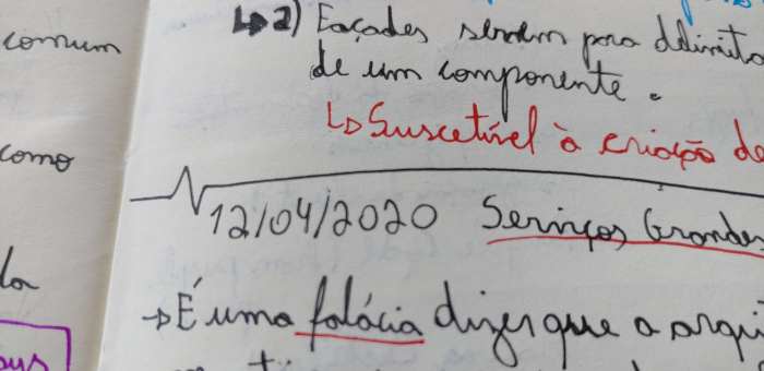 Divisor em forma de batimento cardíaco, para destacar a nova data